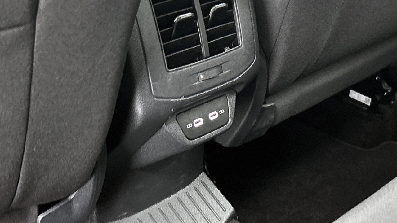 Volkswagen T-Roc 1.5 TSI 150pk Automaat Sport Black Style