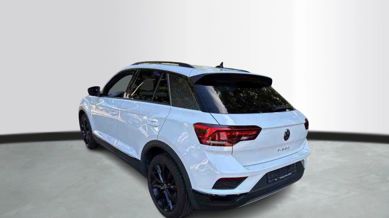 Volkswagen T-Roc 1.5 TSI 150pk Automaat Sport Black Style