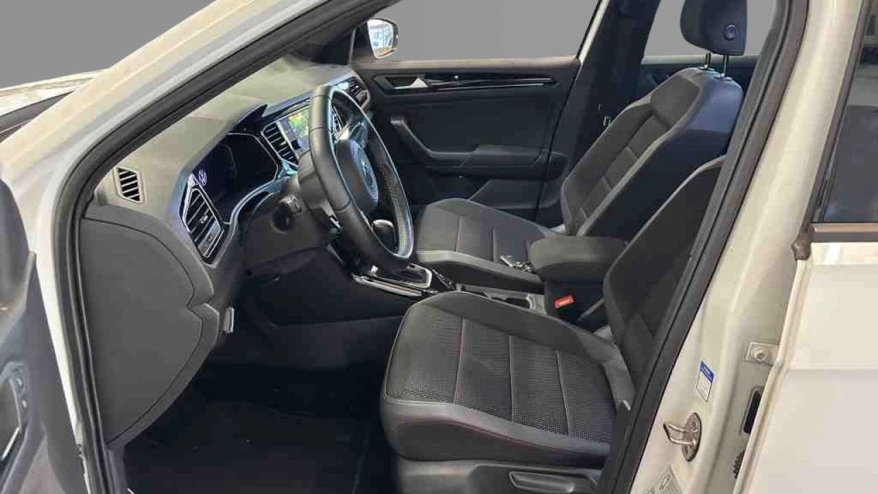 Volkswagen T-Roc 1.5 TSI 150pk Automaat Sport Black Style
