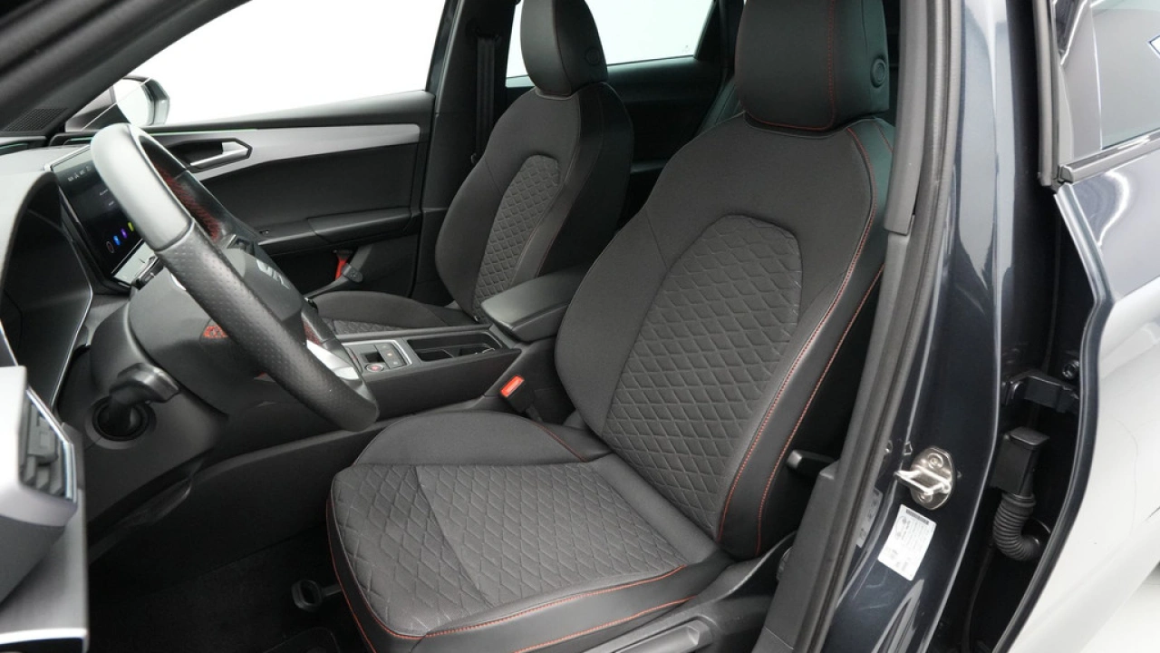 SEAT Leon Sportstourer 1.5 TSI FR Launch Edition