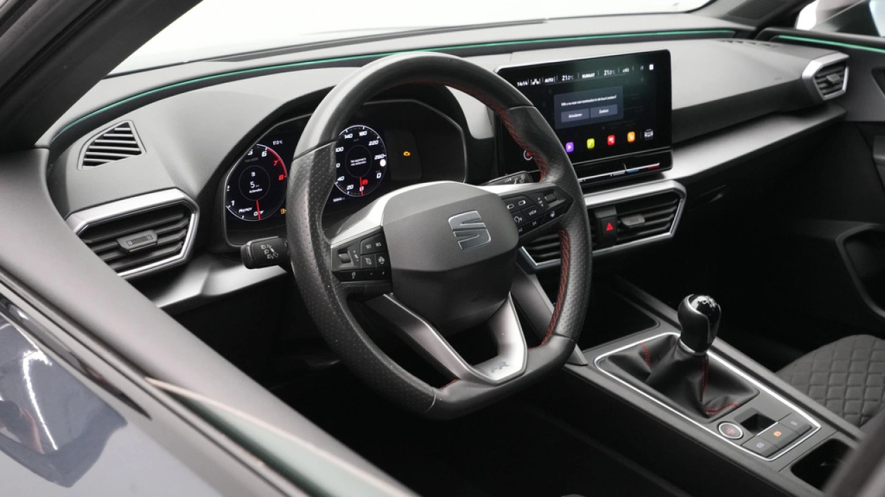 SEAT Leon Sportstourer 1.5 TSI FR Launch Edition