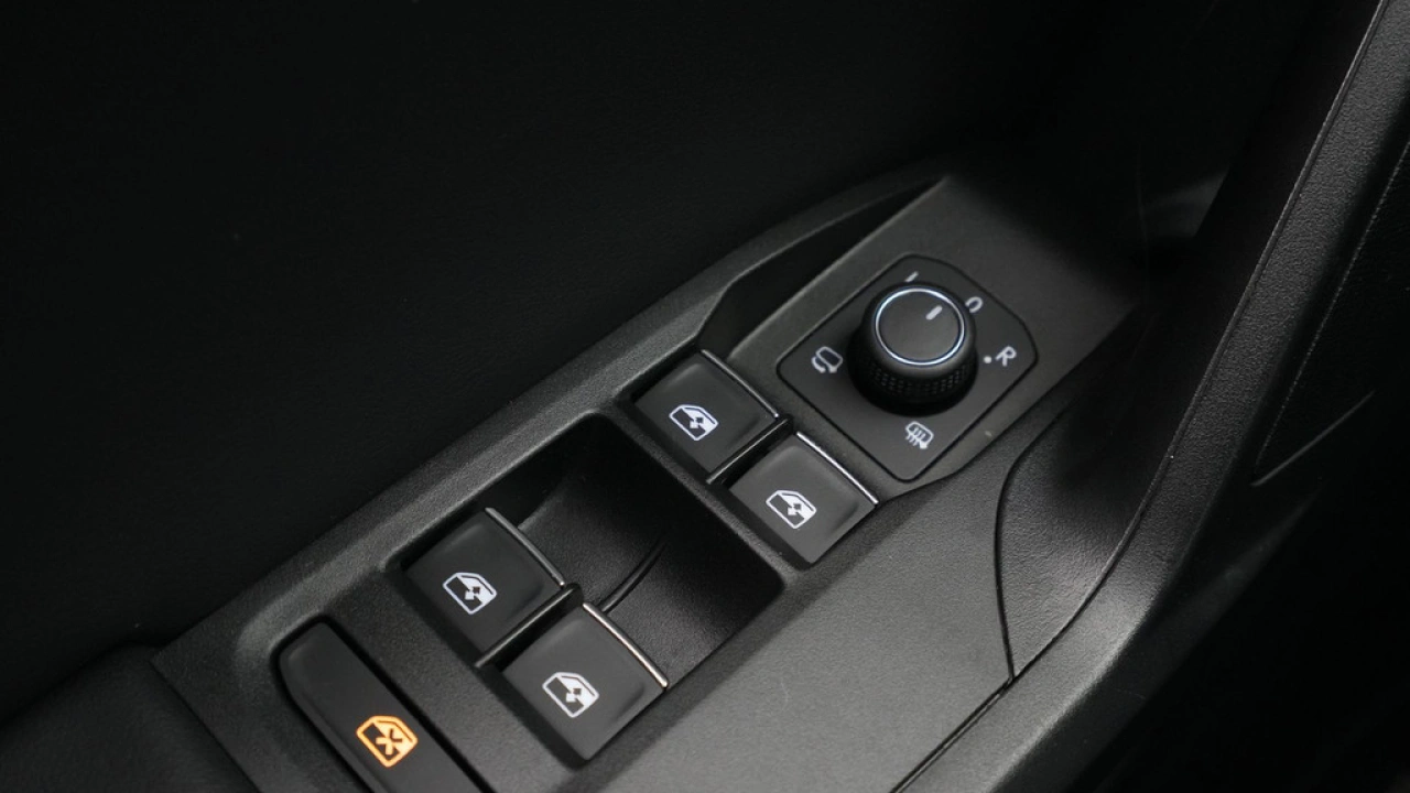 SEAT Leon Sportstourer 1.5 TSI FR Launch Edition