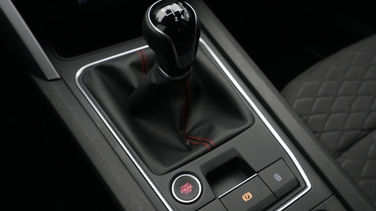 SEAT Leon Sportstourer 1.5 TSI FR Launch Edition