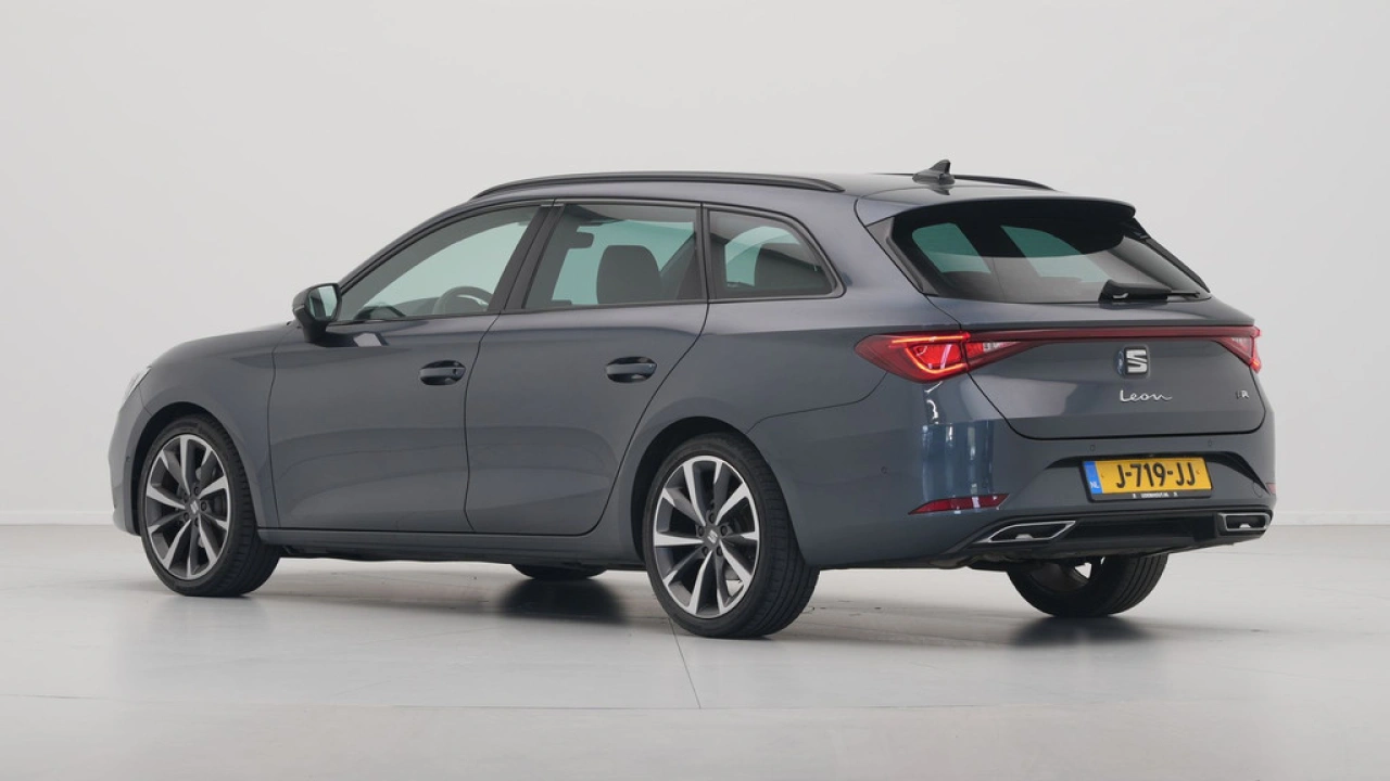 SEAT Leon Sportstourer 1.5 TSI FR Launch Edition
