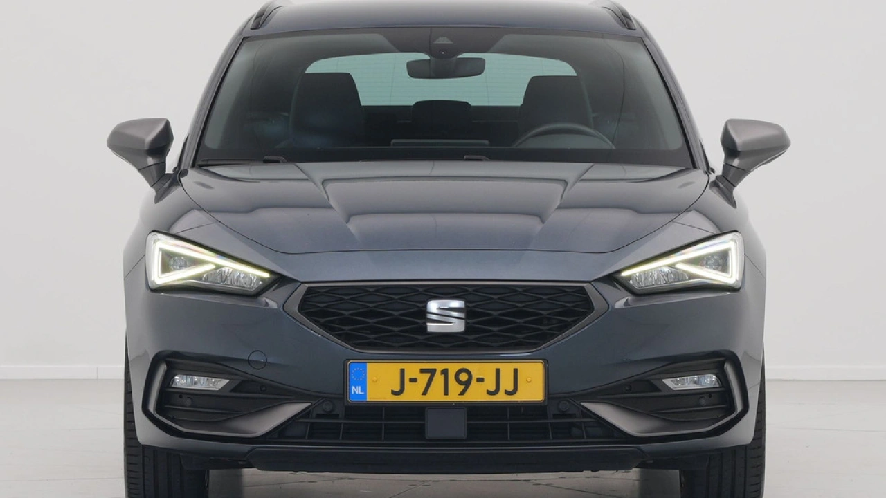 SEAT Leon Sportstourer 1.5 TSI FR Launch Edition
