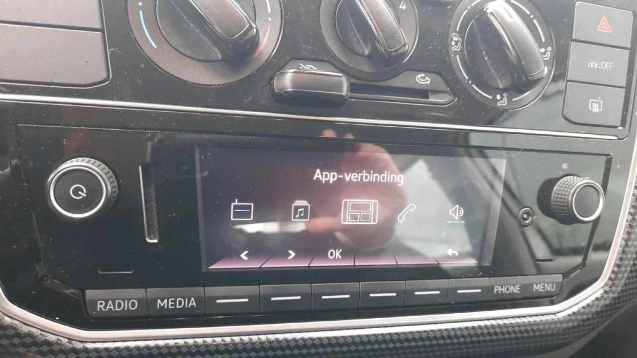 Volkswagen up! 1.0 Airco | Smartphone integratie | Lane Assist | DAB |