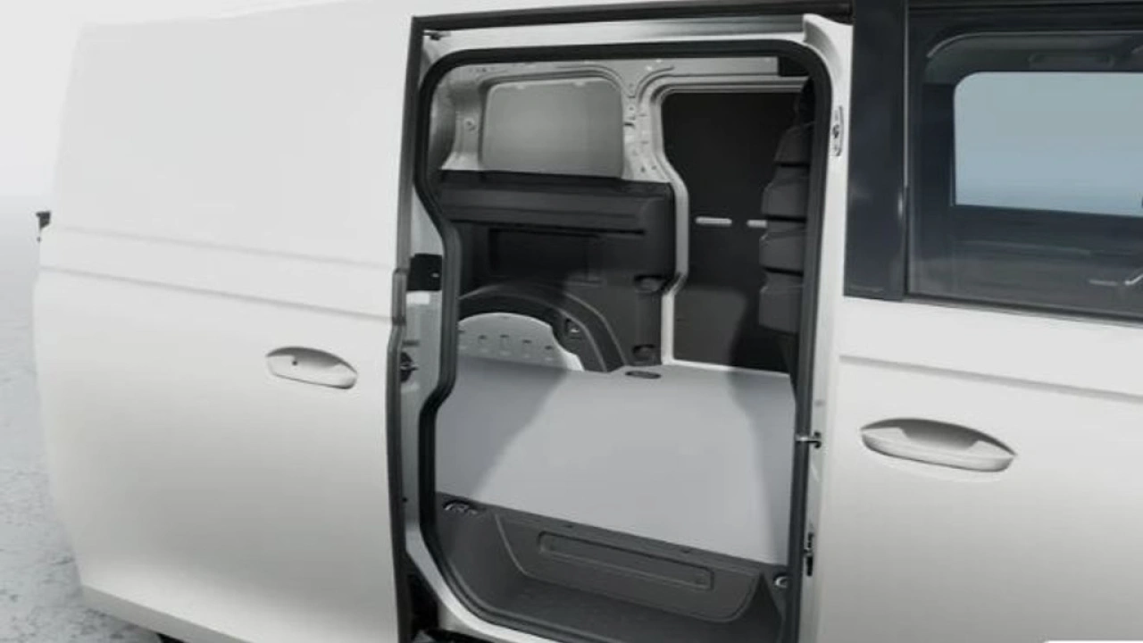 VW Bedrijfswagens ID. Buzz Cargo L1H1 79kWh 286 RWD Economy Business