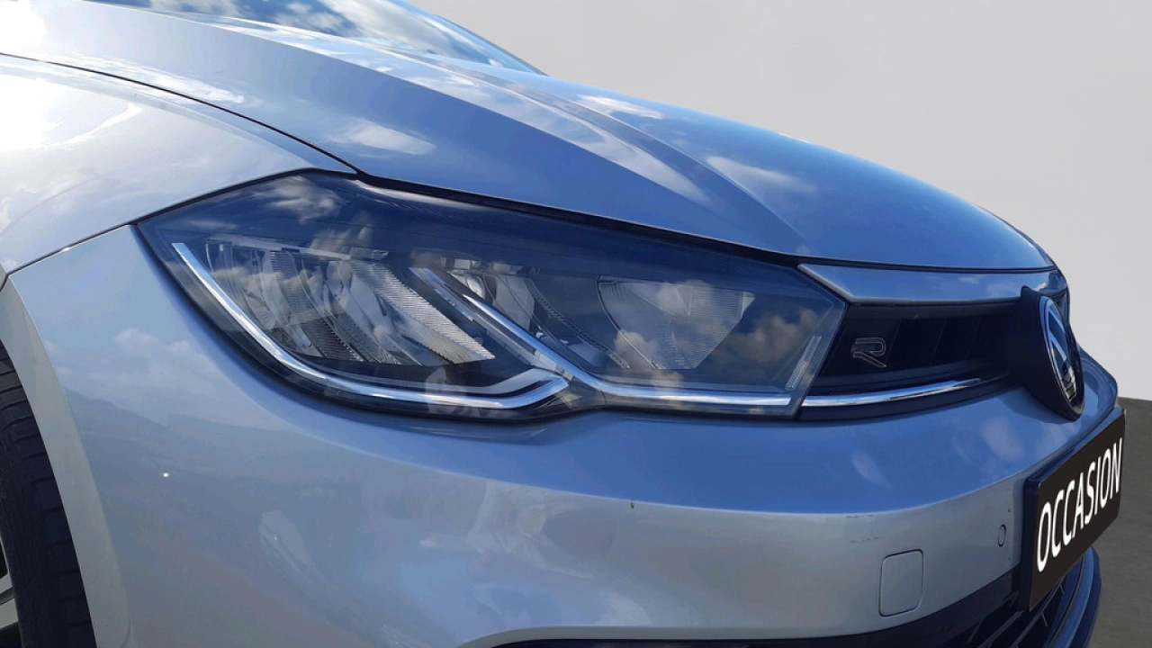 Volkswagen Polo 1.0 TSI R-Line | Navigatie | Leer | Camera | 17