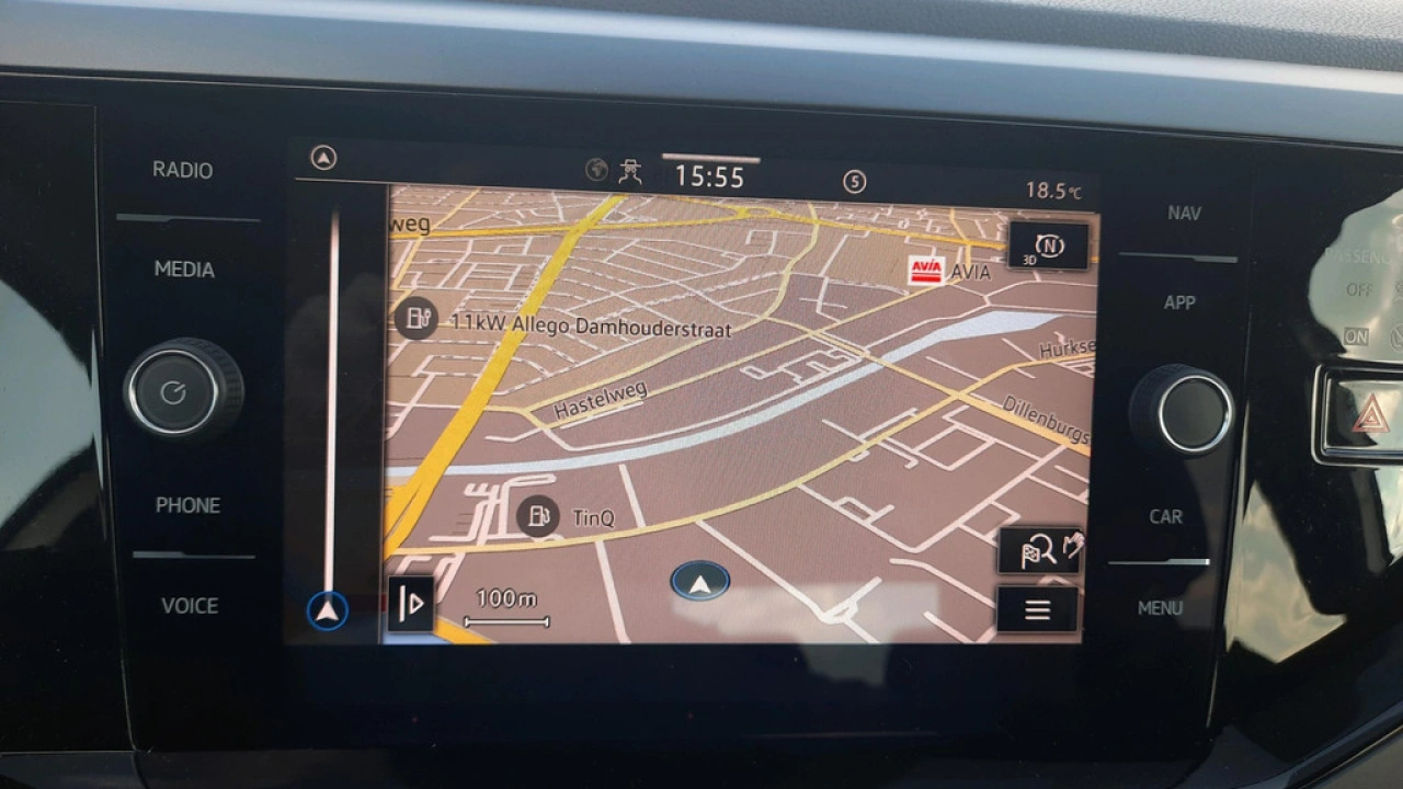 Volkswagen Polo 1.0 TSI R-Line | Navigatie | Leer | Camera | 17