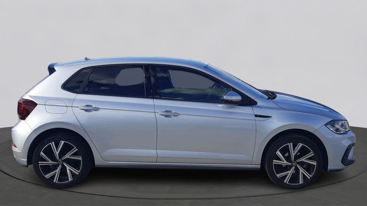 Volkswagen Polo 1.0 TSI R-Line | Navigatie | Leer | Camera | 17