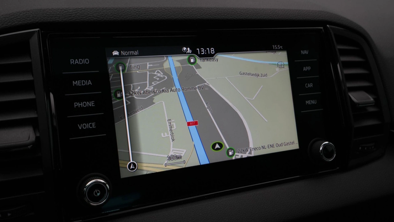 Škoda Karoq 1.5 TSI 150pk DSG Sportline Business