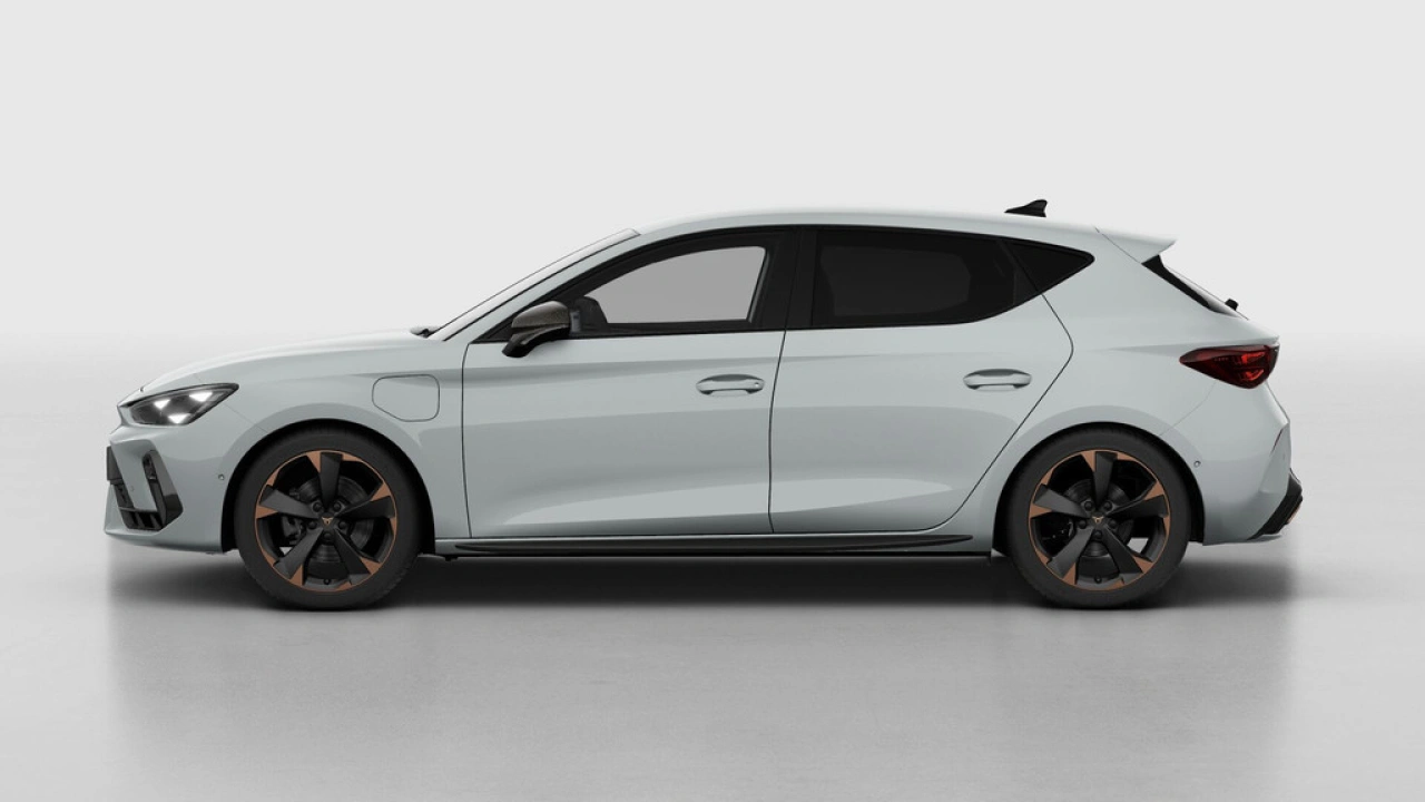 CUPRA Leon 1.5 TSI e-Hybrid 204 6DSG Business