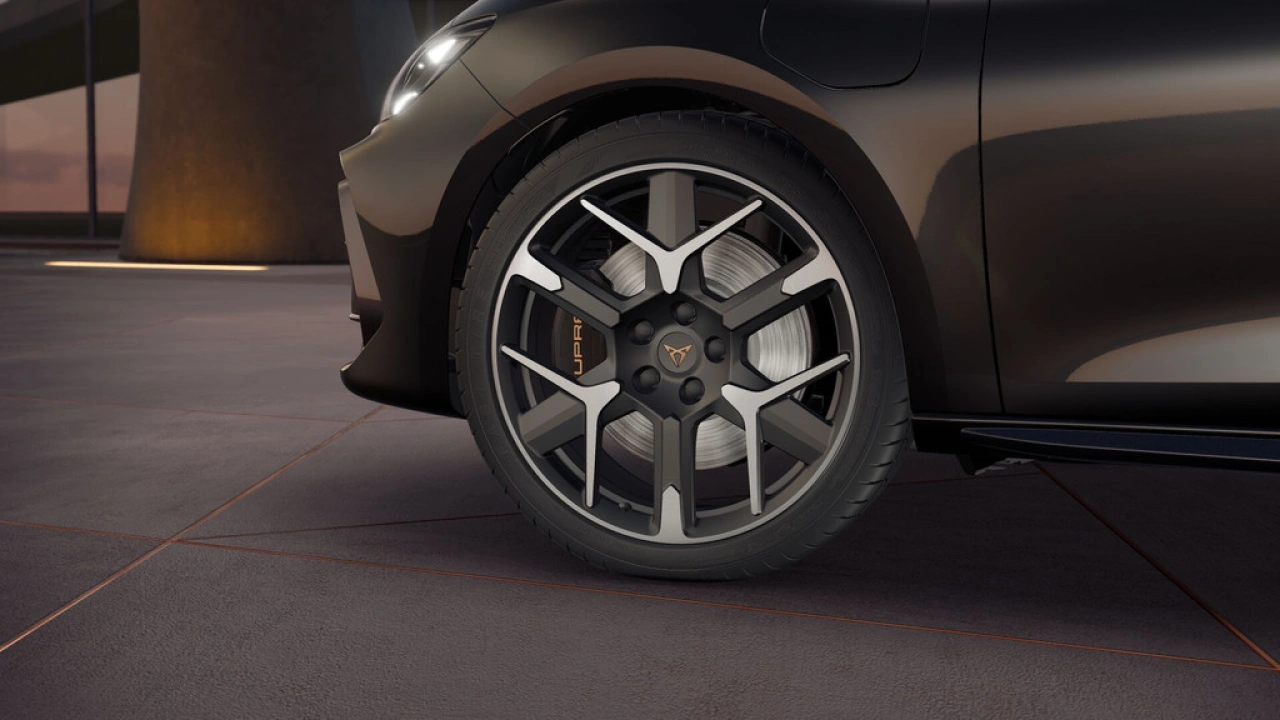 CUPRA Leon 1.5 TSI e-Hybrid 272 6DSG VZ Performance