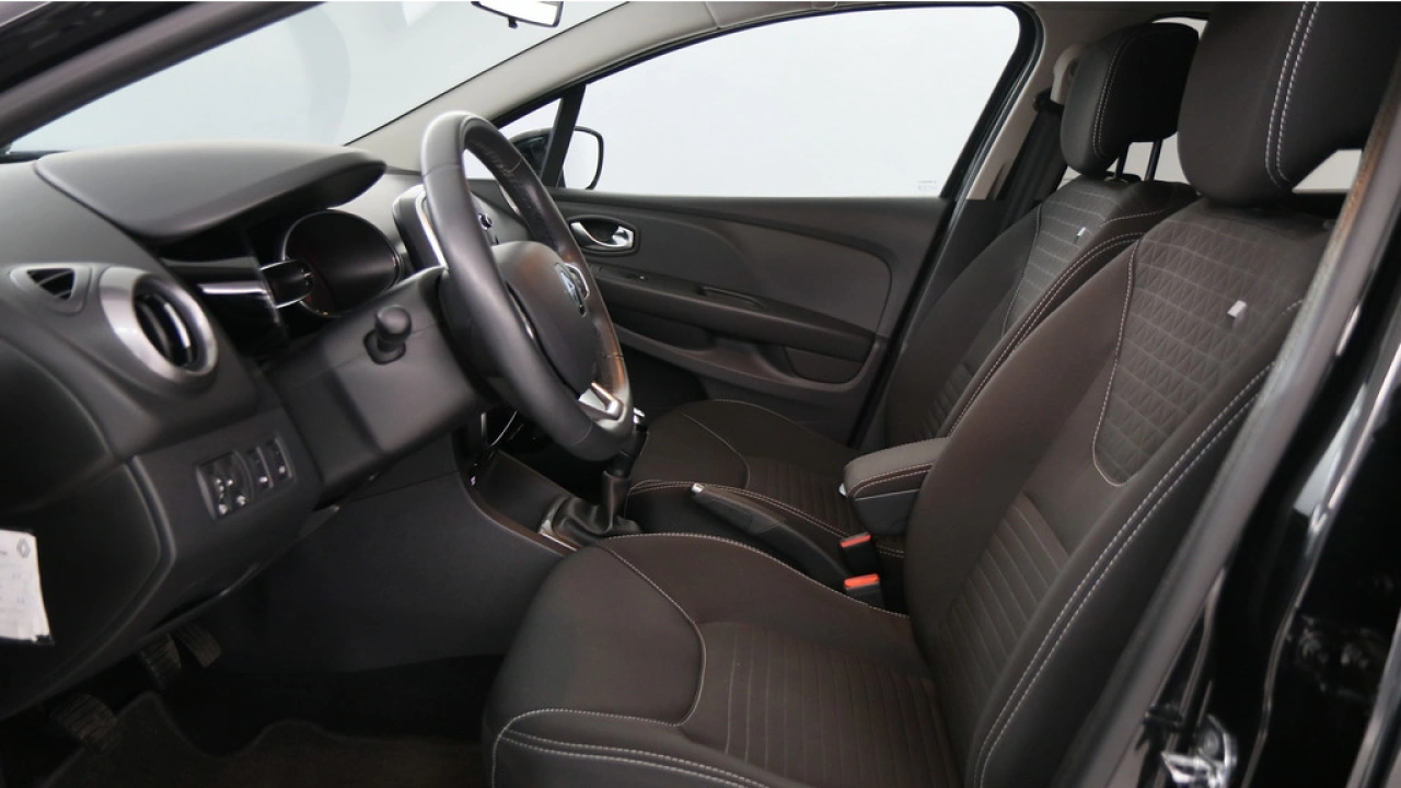 Renault Clio Estate 0.9 TCe 90pk Limited Business