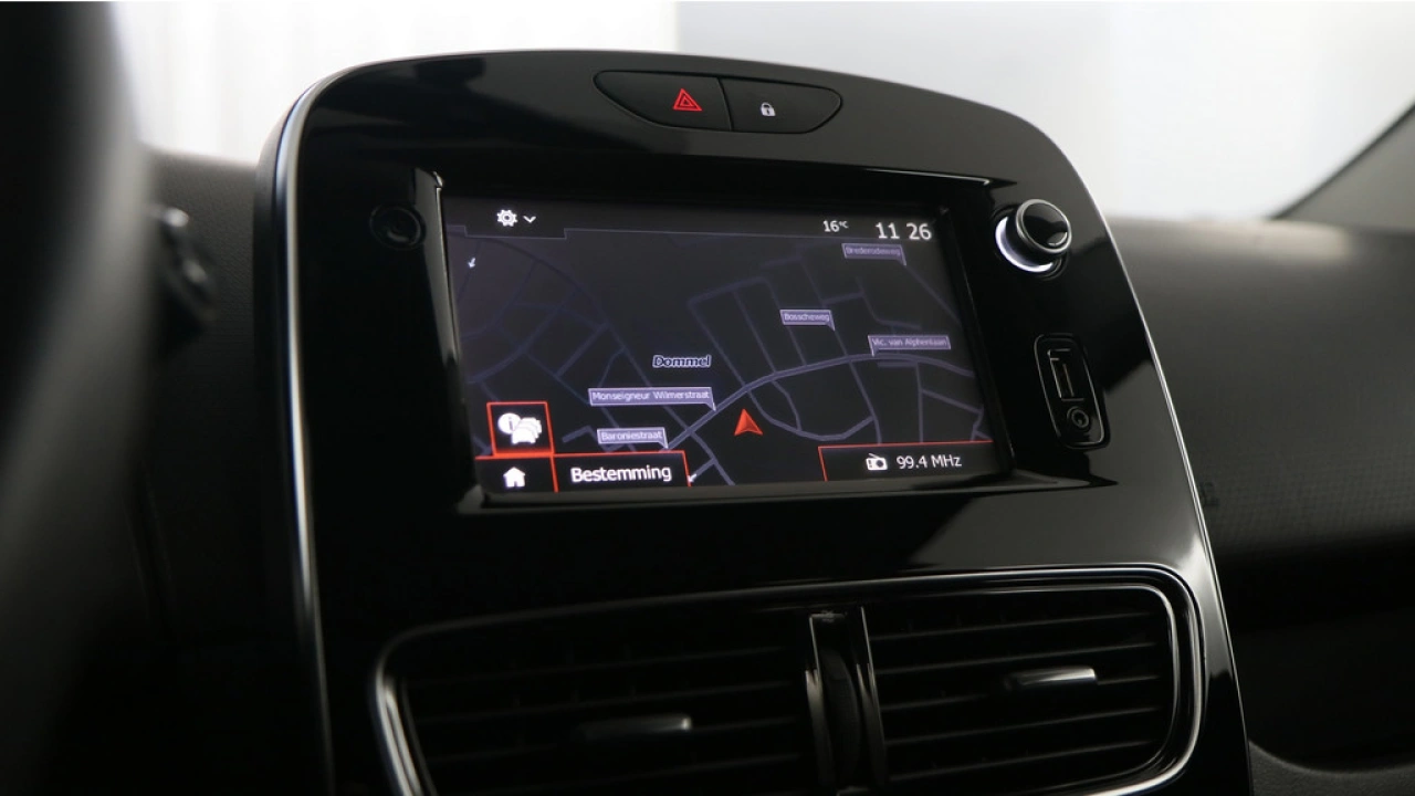 Renault Clio Estate 0.9 TCe 90pk Limited Business