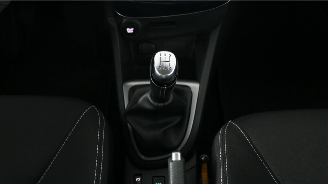 Renault Clio Estate 0.9 TCe 90pk Limited Business