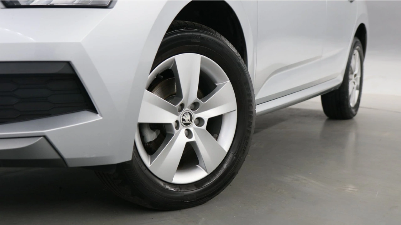 Škoda Kamiq 1.0 TSI 115pk Sport Business