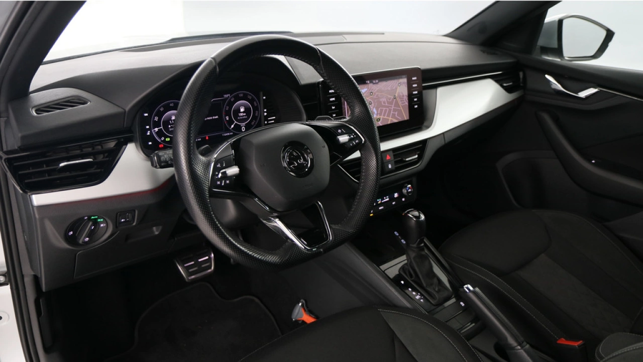 Škoda Kamiq 1.0 TSI 115pk Sport Business