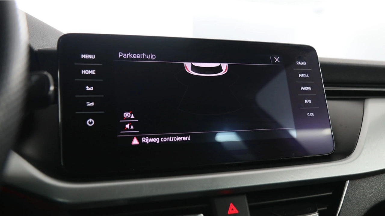 Škoda Kamiq 1.0 TSI 115pk Sport Business