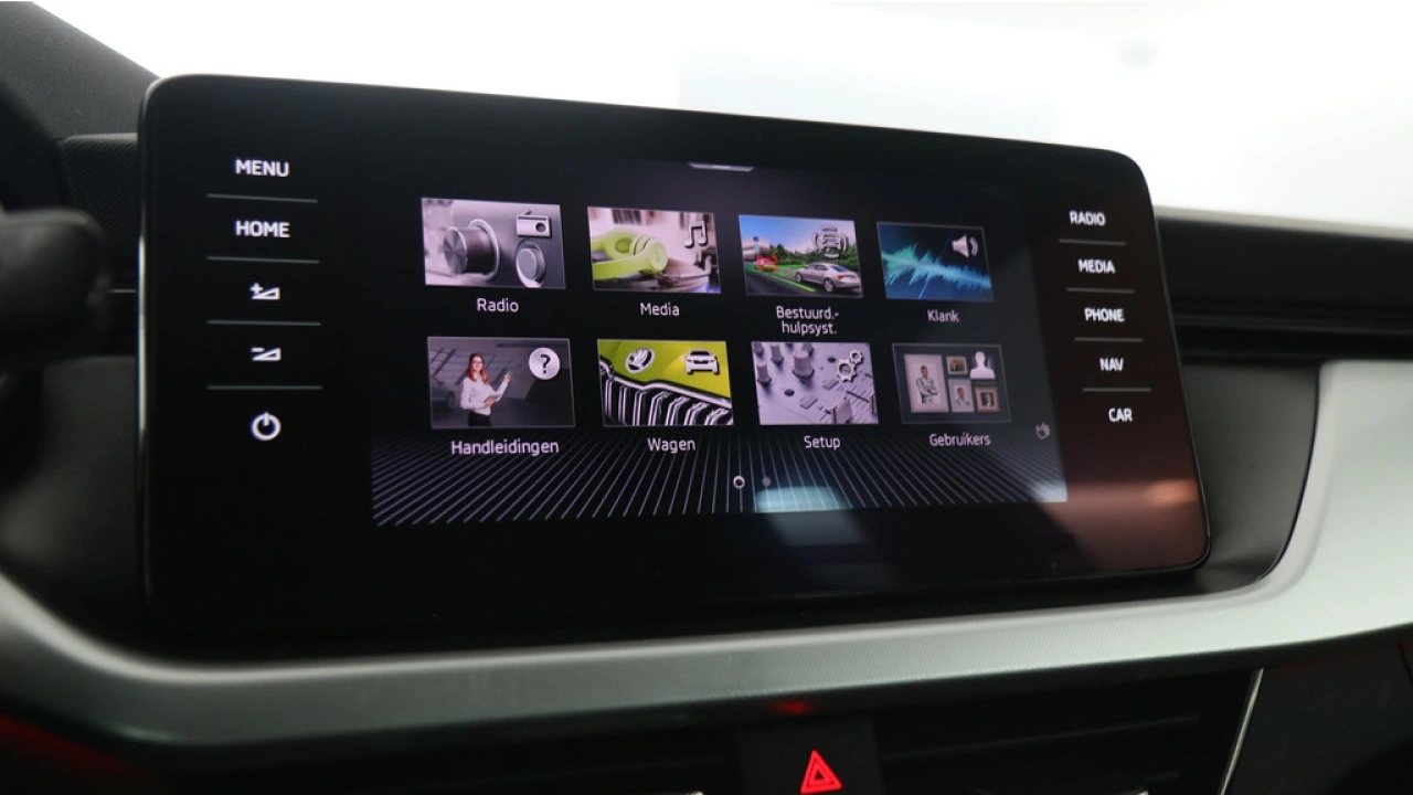 Škoda Kamiq 1.0 TSI 115pk Sport Business