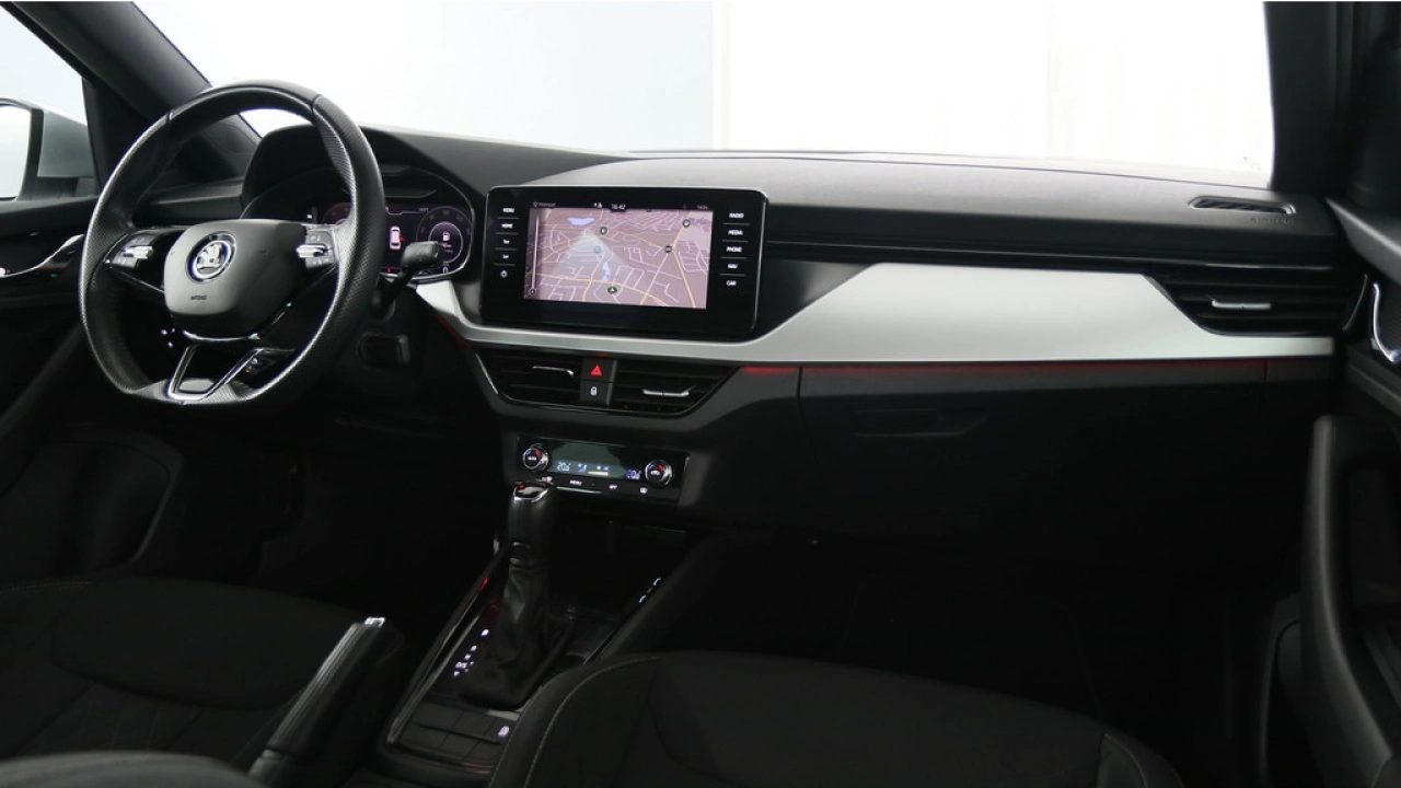 Škoda Kamiq 1.0 TSI 115pk Sport Business