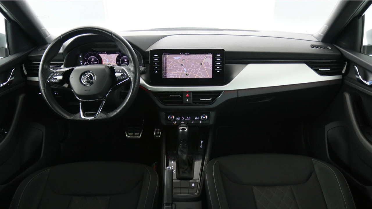 Škoda Kamiq 1.0 TSI 115pk Sport Business