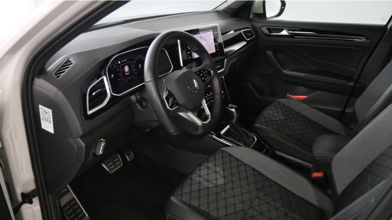 Volkswagen T-Roc 1.5 TSI 150pk DSG R-Line Navigatie Camera