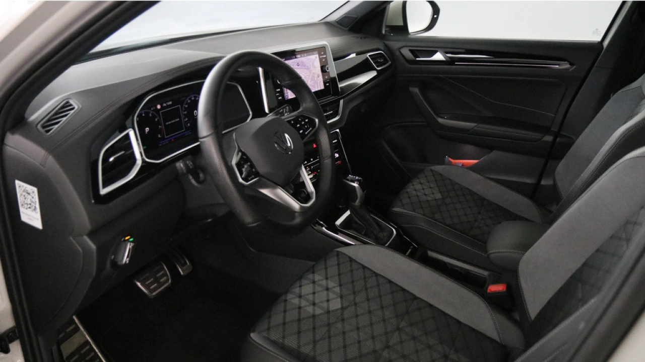 Volkswagen T-Roc 1.5 TSI 150pk DSG R-Line Navigatie Camera