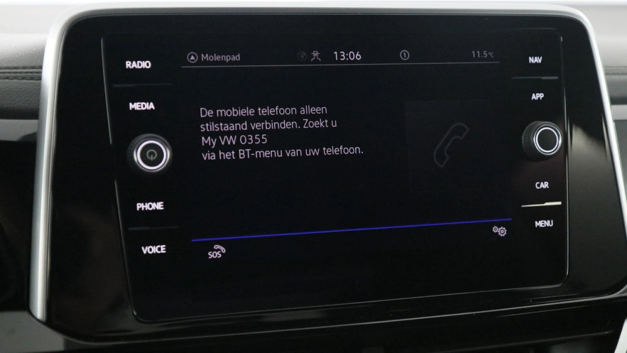 Volkswagen T-Roc 1.5 TSI 150pk DSG R-Line Navigatie Camera