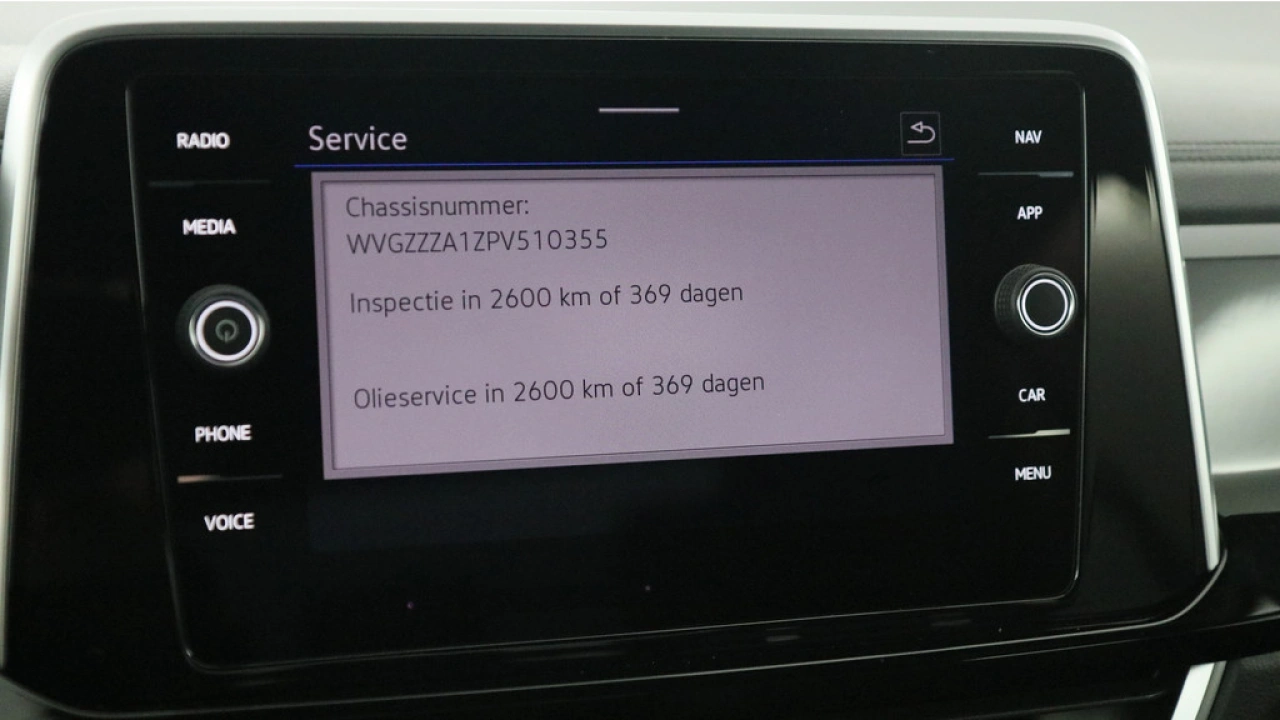 Volkswagen T-Roc 1.5 TSI 150pk DSG R-Line Navigatie Camera