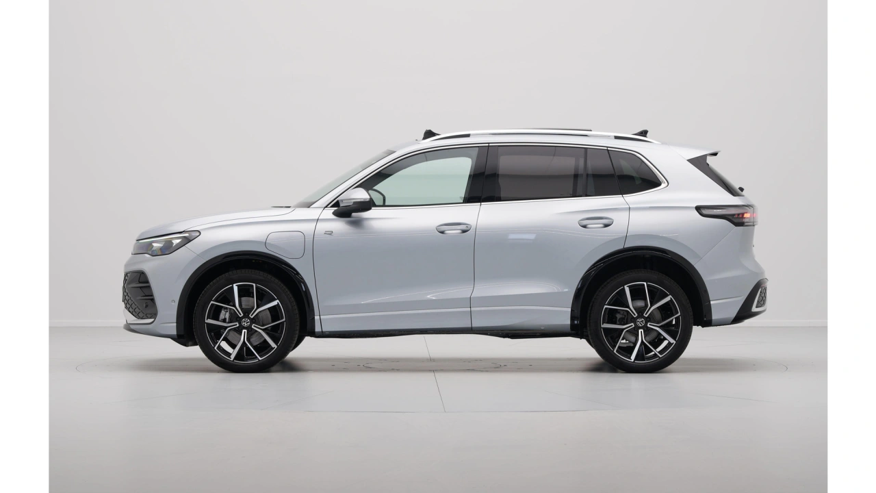 Volkswagen Tiguan 1.5 eHybrid 204 6DSG R-Line Edition
