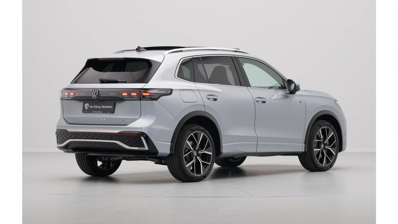 Volkswagen Tiguan 1.5 eHybrid 204 6DSG R-Line Edition