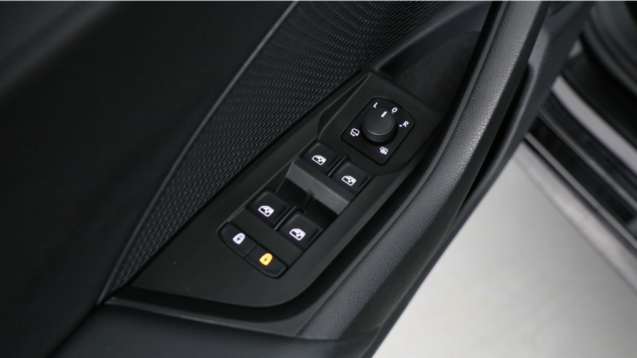 Škoda Octavia Combi 1.5 TSI 115pk MHEV Business Edition DSG