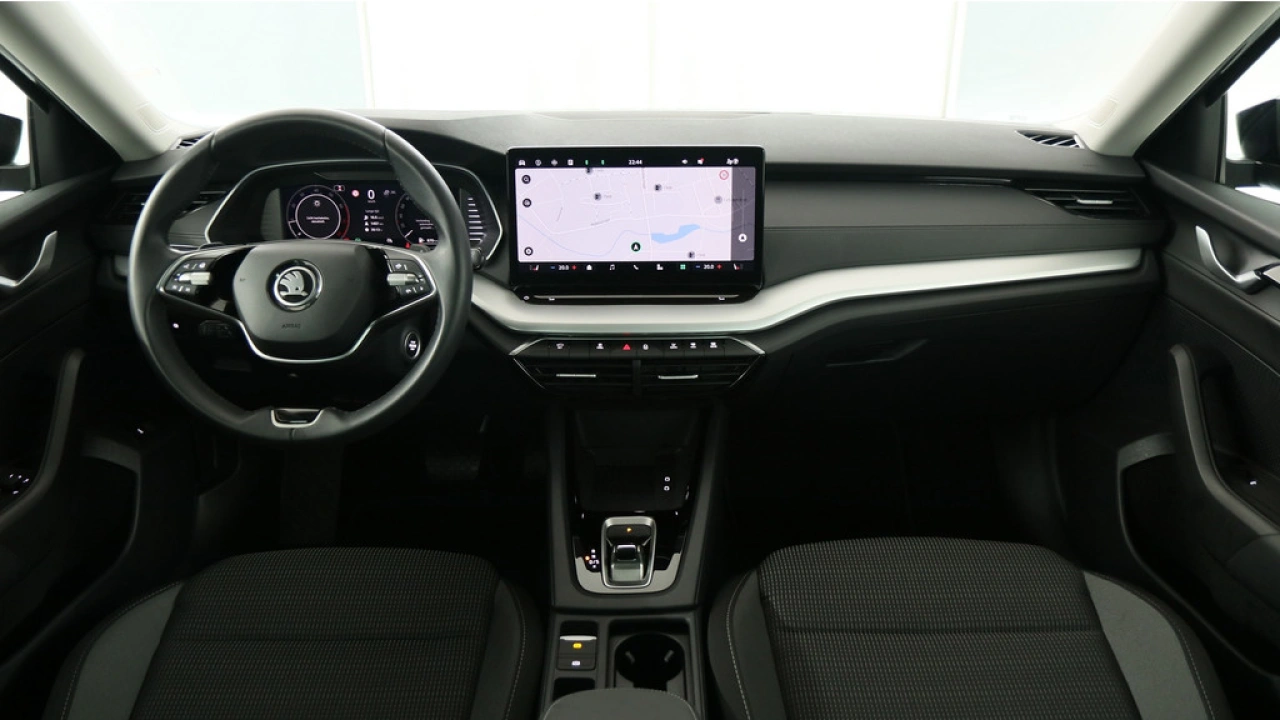 Škoda Octavia Combi 1.5 TSI 115pk MHEV Business Edition DSG