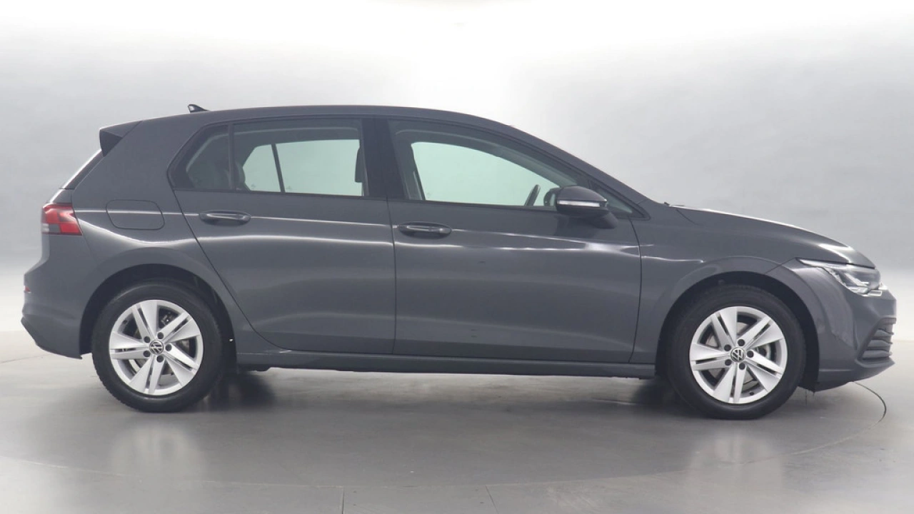 Volkswagen Golf 1.0 TSI 110pk Life