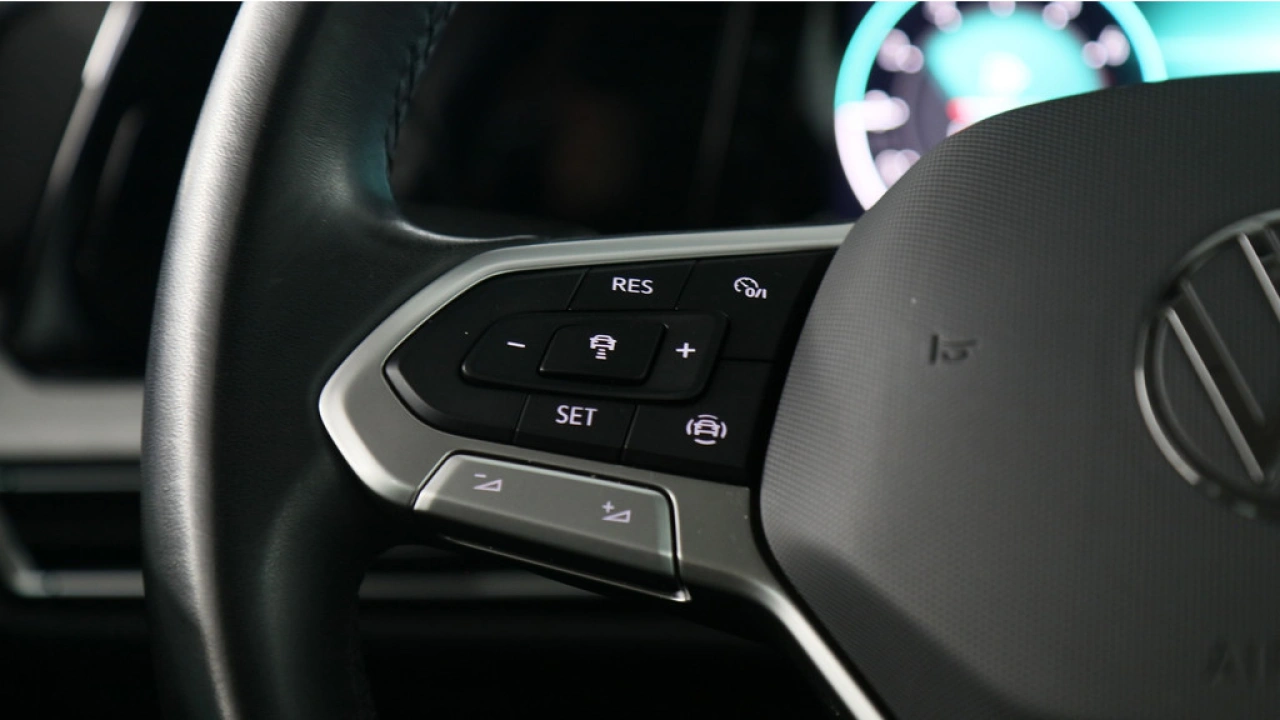 Volkswagen Golf 1.0 TSI 110pk Life