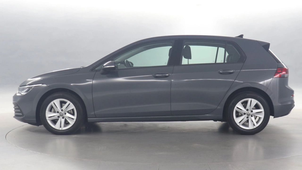 Volkswagen Golf 1.0 TSI 110pk Life