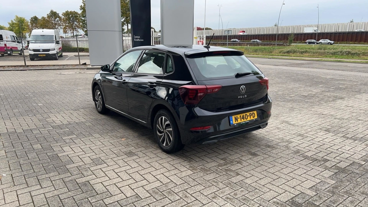 Volkswagen Polo 1.0 TSI 96pk Life | App Connect | inklapbare spiegels | Parkeersensoren