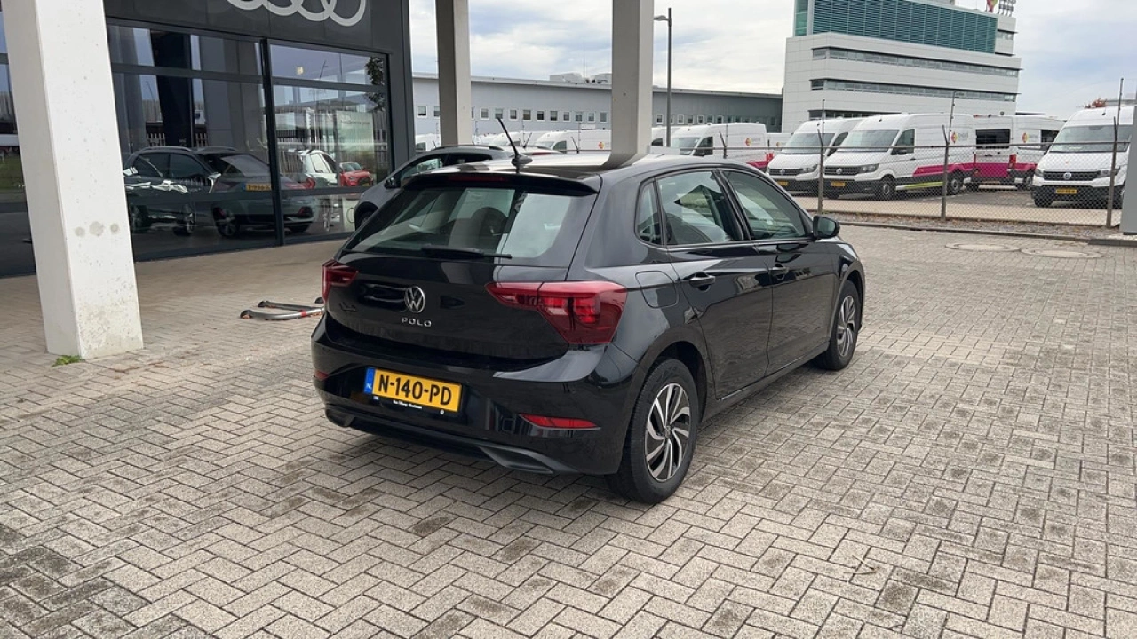 Volkswagen Polo 1.0 TSI 96pk Life | App Connect | inklapbare spiegels | Parkeersensoren