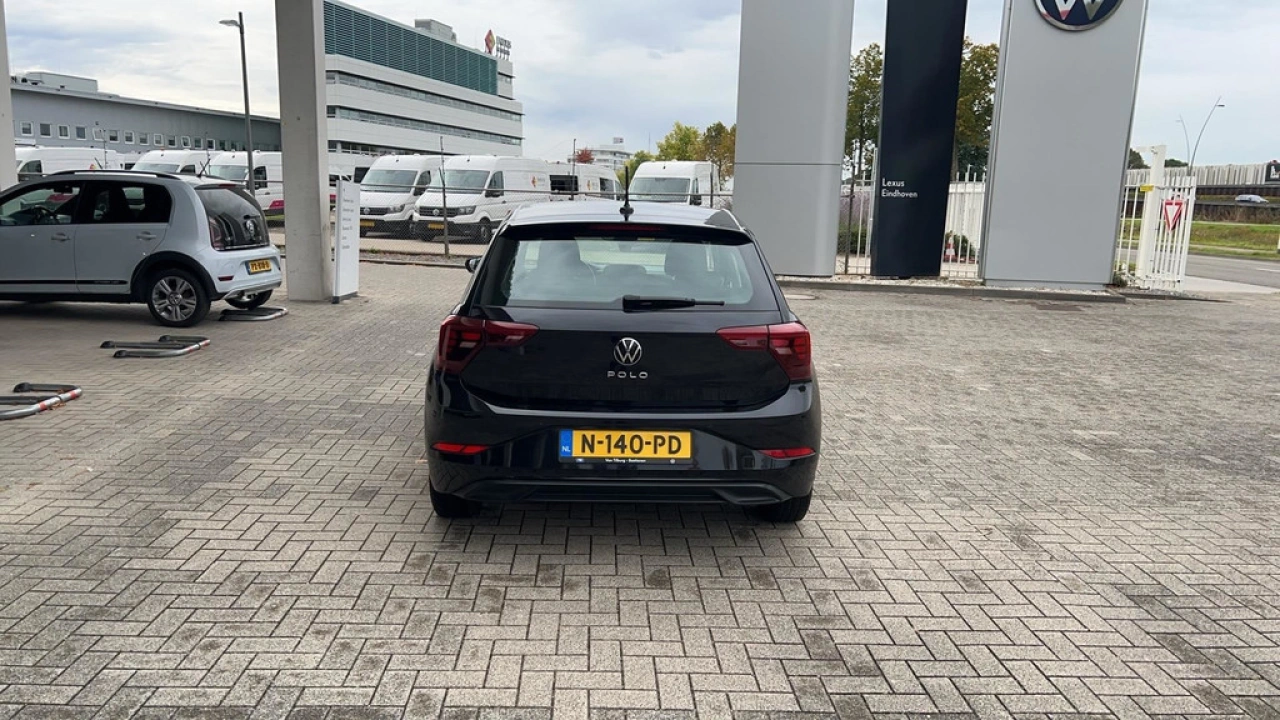 Volkswagen Polo 1.0 TSI 96pk Life | App Connect | inklapbare spiegels | Parkeersensoren