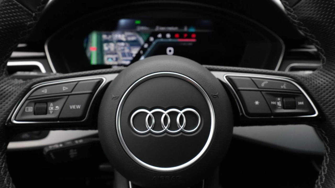 Audi A4 Avant 35 TFSI S edition