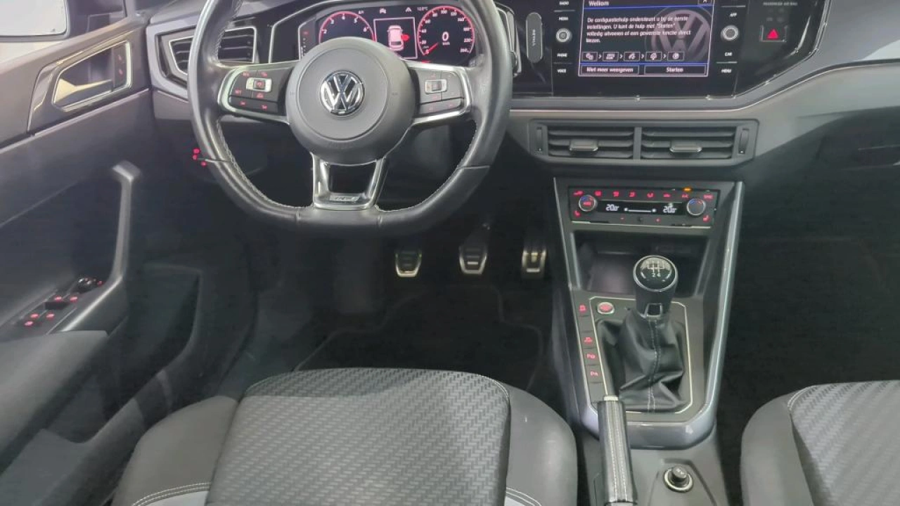 Volkswagen Polo 1.0 TSI 96pk Highline Business R-Line