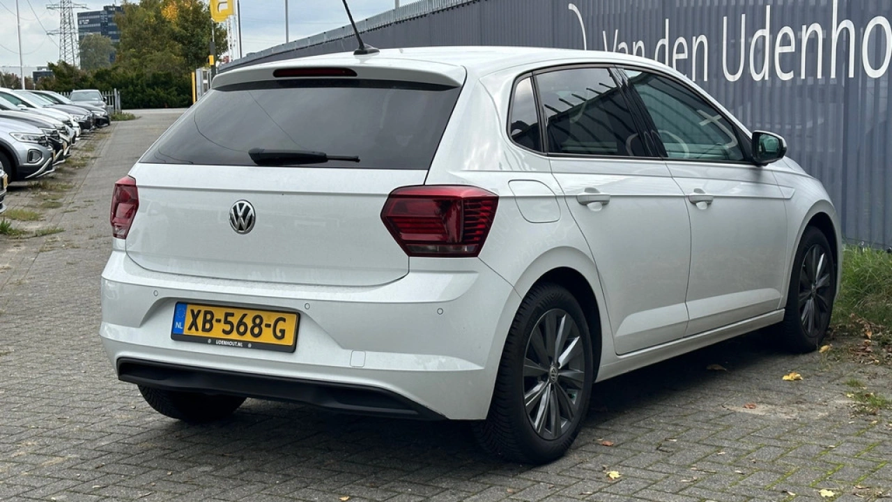 Volkswagen Polo 1.0 TSI 95k DSG Highline Navigatie Clima Pdc