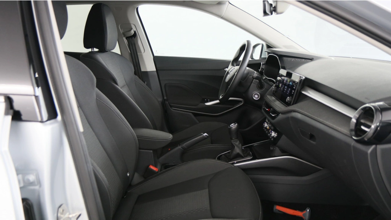SEAT Arona 1.0 TSI 96pk Style Business Intense