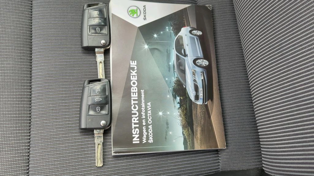 Škoda Octavia Combi 1.5 TSI 150pk Automaat Business Edition