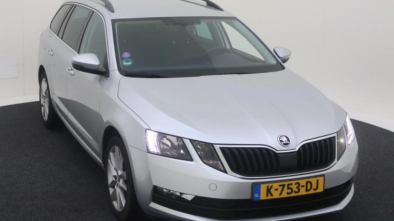 Škoda Octavia Combi 1.5 TSI 150pk Automaat Business Edition