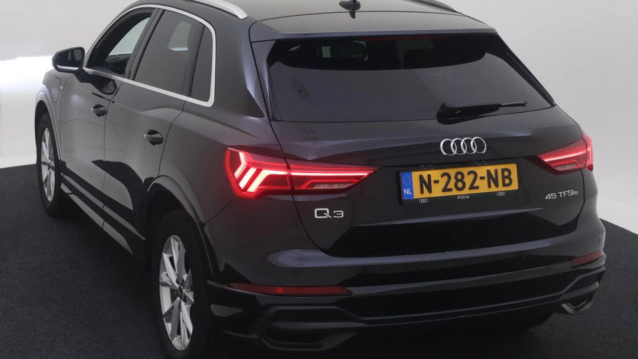 Audi Q3 45 TFSI e 245pk PHEV S edition