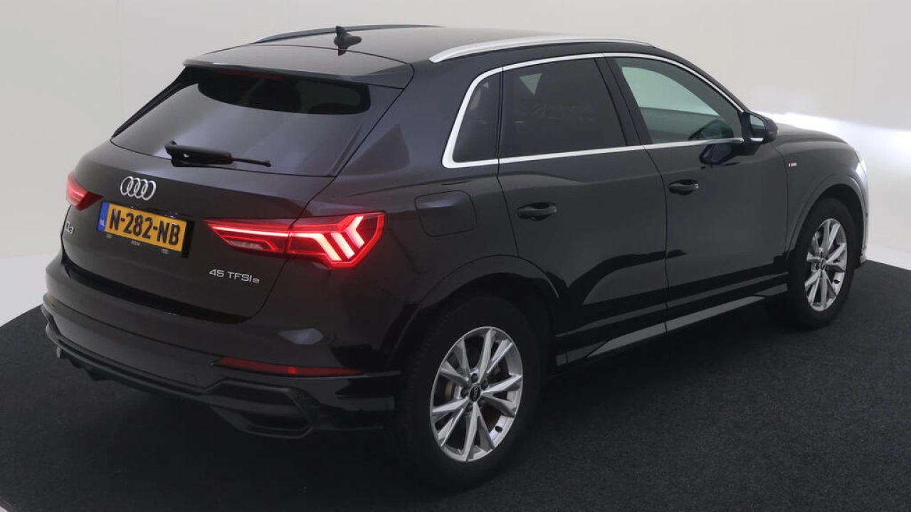 Audi Q3 45 TFSI e 245pk PHEV S edition