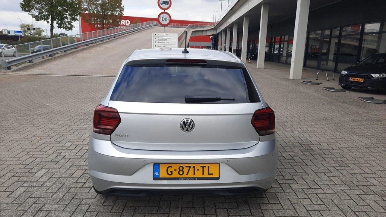 Volkswagen Polo 1.0 TSI Automaat Highline | Executive | nieuw binnen |