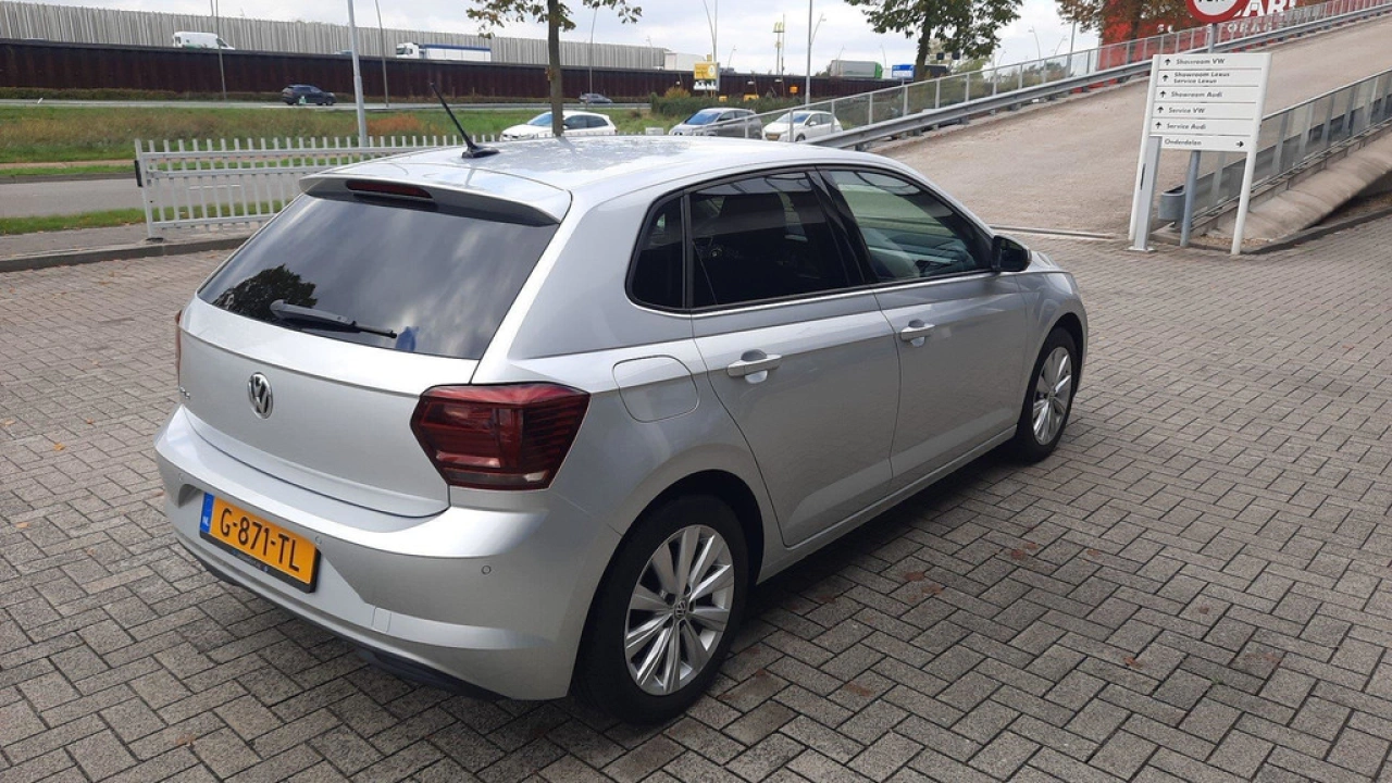 Volkswagen Polo 1.0 TSI Automaat Highline | Executive | nieuw binnen |